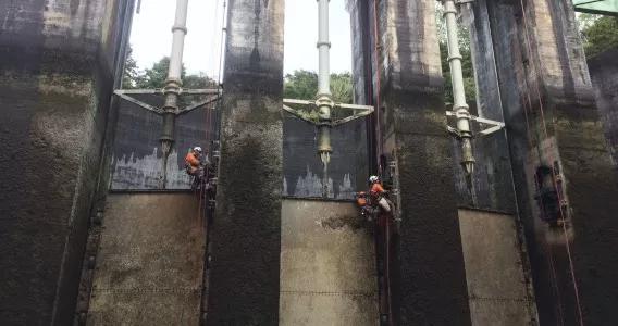 Avalon crew members at height on a structural project